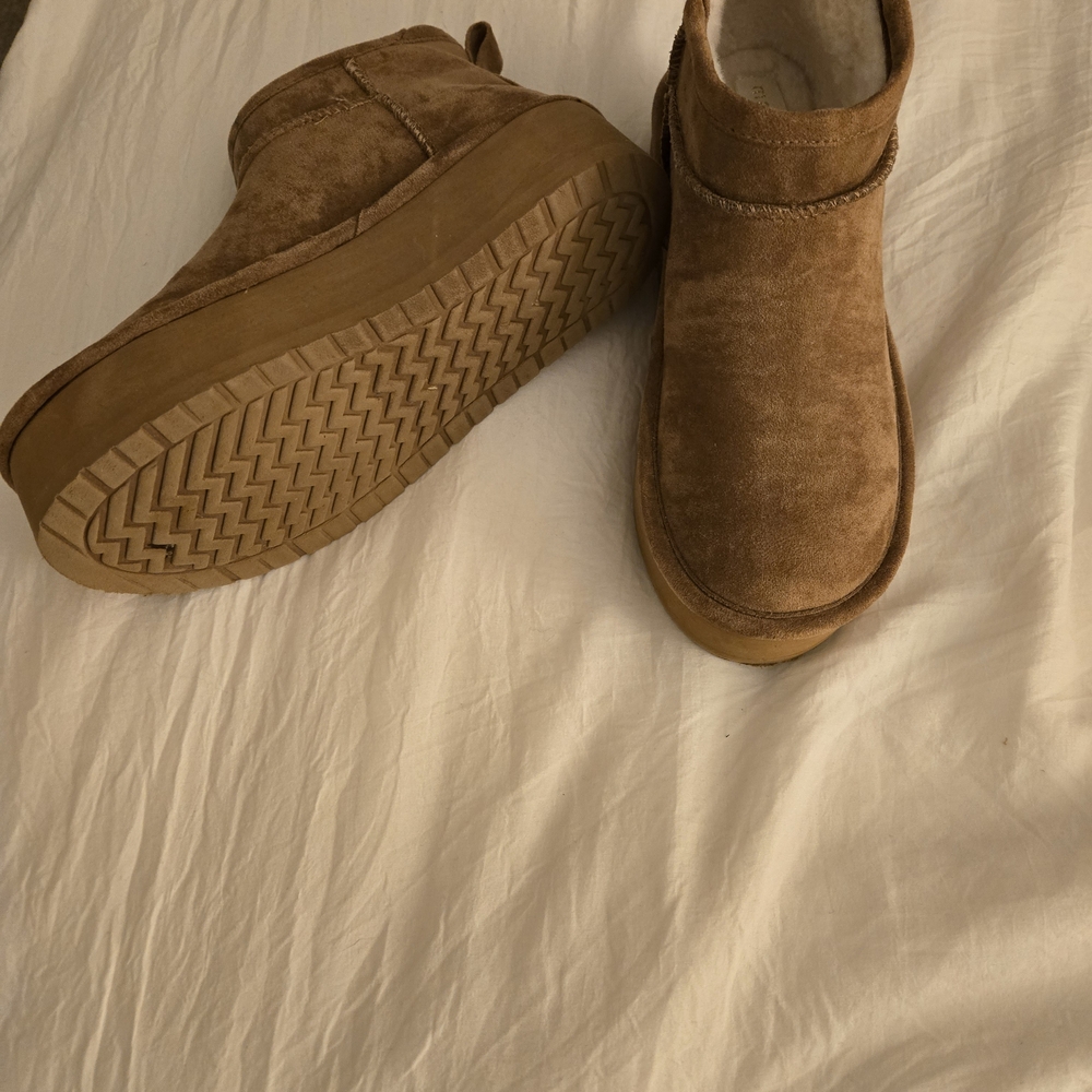 Madden Girl Cream Fleece Lined Boots
